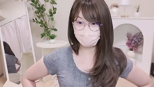Snapshot of SAYORIxo chatting on June 5, 10:04 pm SAYORIxo online show from June 5, 10:04 pm