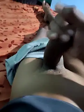 RAYI Queen 4 online show from March 13, 11:55 pm