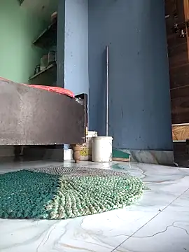 RAYI Queen 4 online show from April 7, 2:56 am