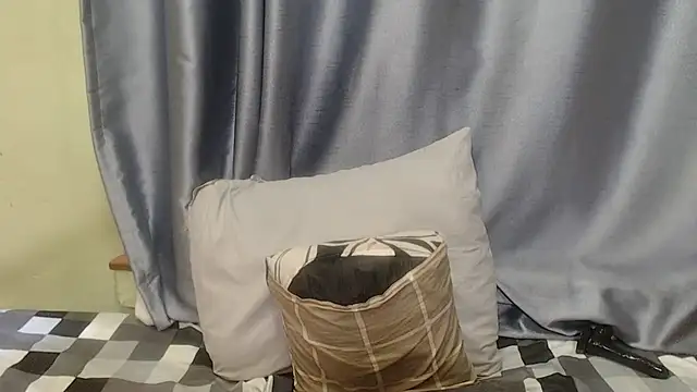 HornyEbony4u online show from February 4, 3:51 pm