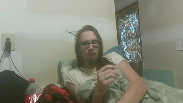 Snapshot of dandonn chatting on April 29, 4:55 pm dandonn online show from April 29, 4:55 pm