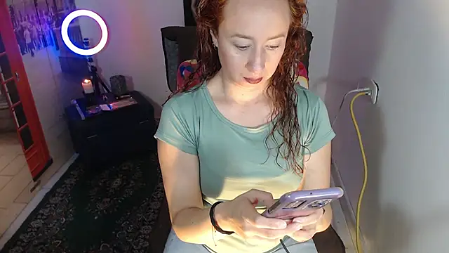 Snapshot of Milf_Valeria chatting on October 1, 2:34 pm Milf Valeria online show from October 1, 2:34 pm