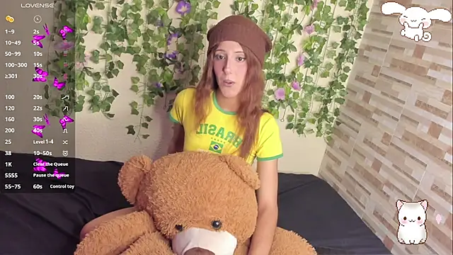 Amy Moonlight online show from July 3, 9:32 pm