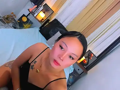 Snapshot of Ataliya_Cataleya chatting on June 22, 11:24 pm Ataliya Cataleya online show from June 22, 11:24 pm