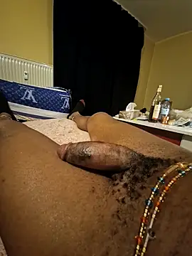 solofe19 online show from February 10, 4:38 am