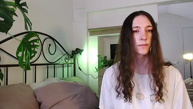 SilverMuse online show from March 5, 7:43 pm