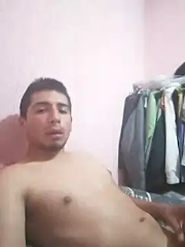 Snapshot of 1LannygMillv chatting on January 10, 12:40 pm 1LannygMillv online show from January 10, 12:40 pm