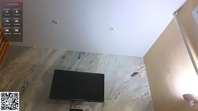 miss bubbles  online show from November 3, 12:35 am