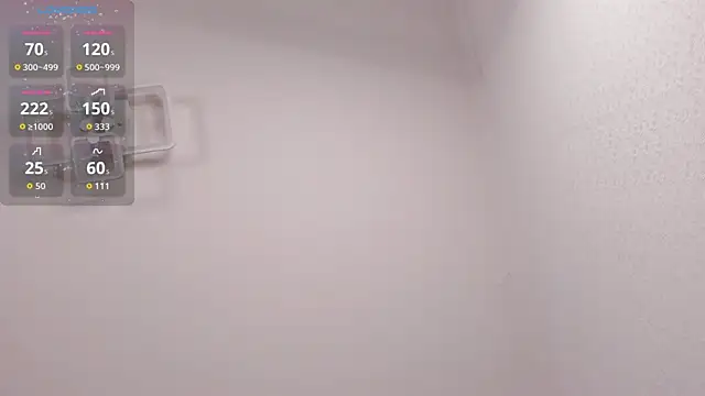 Snapshot of OdelynaFrake chatting on December 21, 8:32 am OdelynaFrake online show from December 21, 8:32 am