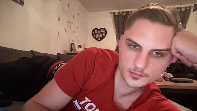 Sweetbooy90 online show from January 8, 10:34 pm