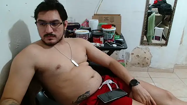 Snapshot of Leonino231 chatting on September 11, 8:42 pm Leonino231 online show from September 11, 8:42 pm