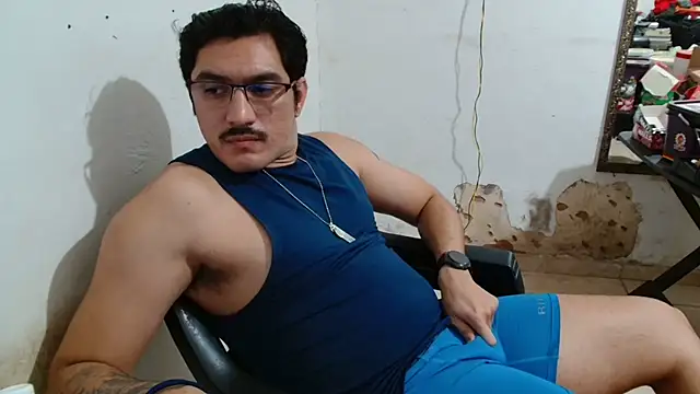 Snapshot of Leonino231 chatting on September 13, 3:06 am Leonino231 online show from September 13, 3:06 am