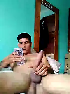 frankitocam4 online show from March 6, 5:31 pm