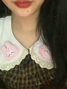 Linhtruong  online show from November 17, 12:55 pm