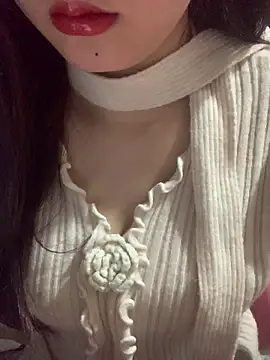 Linhtruong  online show from January 9, 4:37 am