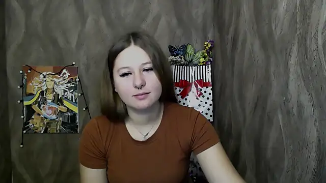 Snapshot of Linda_S_ chatting on October 8, 8:56 am Linda S online show from October 8, 8:56 am