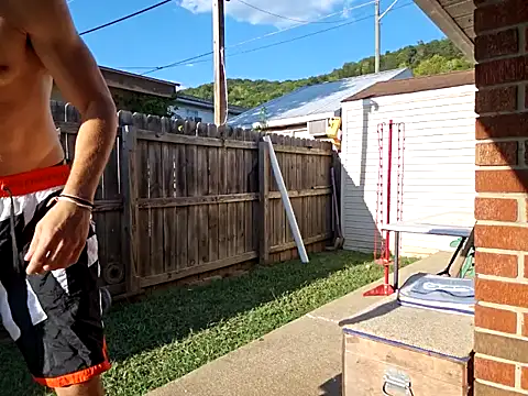 Snapshot of sloppytopkins chatting on September 17, 9:49 pm sloppytopkins online show from September 17, 9:49 pm