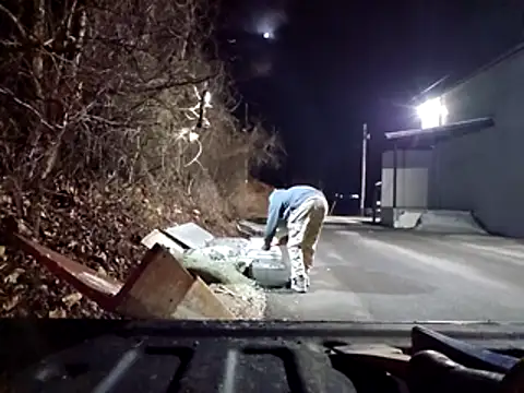 Snapshot of sloppytopkins chatting on February 27, 7:30 am sloppytopkins online show from February 27, 7:30 am