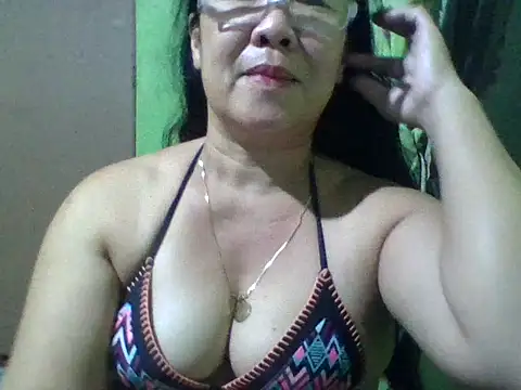 mommasexy29 online show from February 8, 2:31 pm