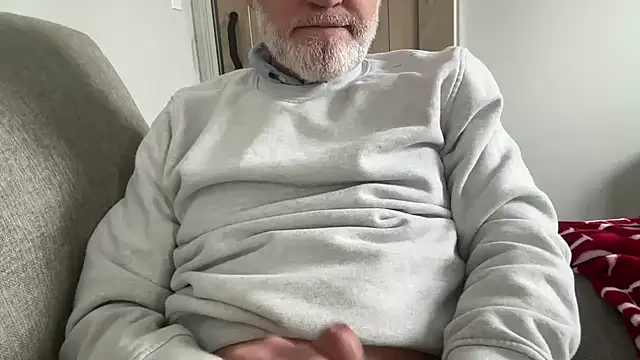 Snapshot of braselton06 chatting on February 24, 5:00 pm braselton06 online show from February 24, 5:00 pm