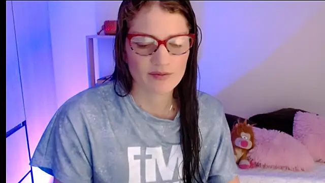 Snapshot of Camila-ventura chatting on June 6, 12:54 pm Camila-ventura online show from June 6, 12:54 pm