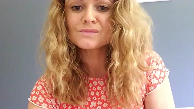 Snapshot of Ginger-bb chatting on July 3, 11:16 am Ginger-bb online show from July 3, 11:16 am