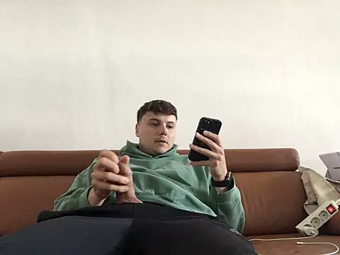 MarkusHorny1 online show from April 27, 3:32 pm