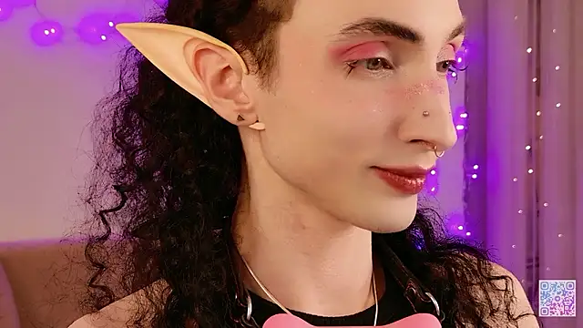 Queen of tease online show from March 18, 9:40 pm