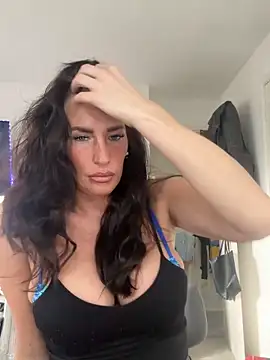 Elegant-Chlo37 online show from February 12, 10:54 am