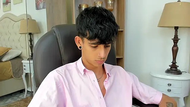 Snapshot of Ibratxandy chatting on June 5, 7:08 pm Ibratxandy online show from June 5, 7:08 pm