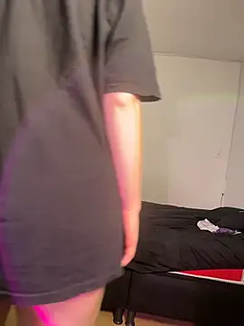 Sharon Black online show from March 24, 9:03 am