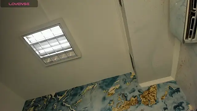 lesly cutee online show from April 7, 12:16 pm