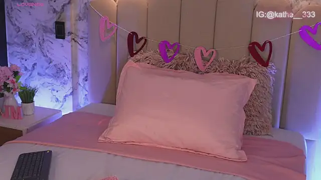 JessicaMason online show from February 17, 11:00 pm