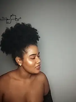 Maaaar  online show from November 23, 11:15 pm