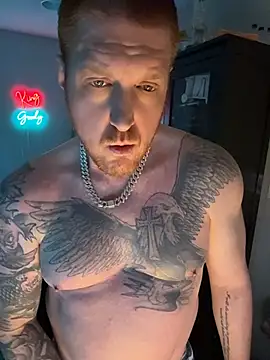 Snapshot of CloudyKingG chatting on April 30, 3:46 am CloudyKingG online show from April 30, 3:46 am