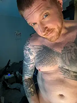 Snapshot of CloudyKingG chatting on June 30, 6:31 pm CloudyKingG online show from June 30, 6:31 pm