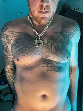 Snapshot of CloudyKingG chatting on July 2, 9:59 am CloudyKingG online show from July 2, 9:59 am