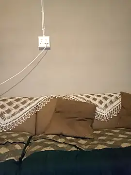 Snapshot of ManInbkack chatting on October 29, 10:17 am ManInbkack online show from October 29, 10:17 am