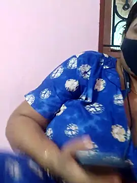 Snapshot of lathikaqueentamil chatting on September 9, 5:07 am lathikaqueentamil online show from September 9, 5:07 am