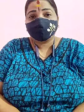 Snapshot of lathikaqueentamil chatting on October 27, 5:06 pm lathikaqueentamil online show from October 27, 5:06 pm