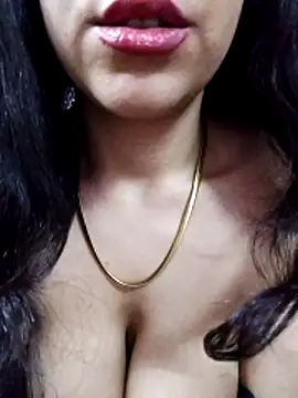 Snapshot of Princessa05 chatting on March 3, 6:47 pm Princessa05 online show from March 3, 6:47 pm