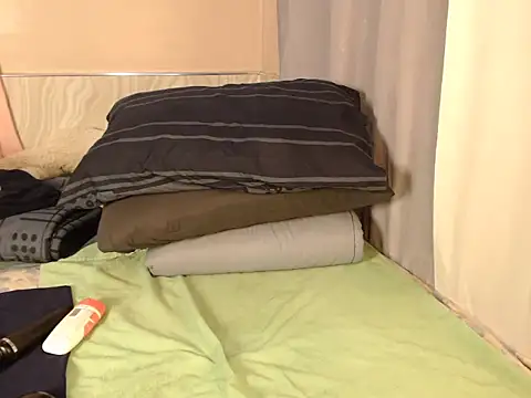 Berryangel03 online show from April 8, 11:48 pm