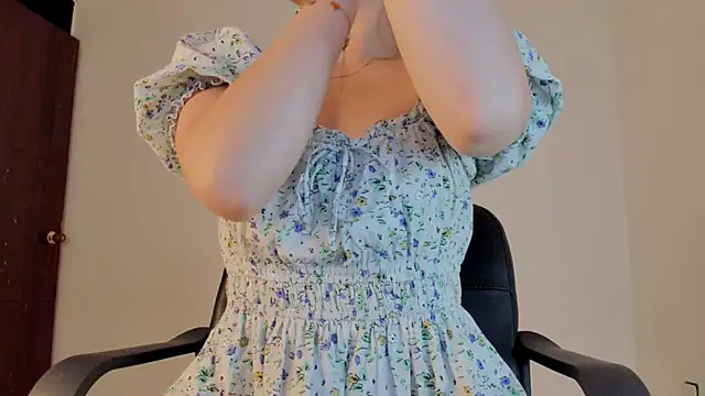 Madison charlotte online show from March 29, 9:09 am