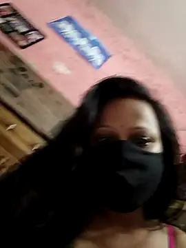 Snapshot of shalubhabhi69 chatting on October 4, 6:50 pm shalubhabhi69 online show from October 4, 6:50 pm