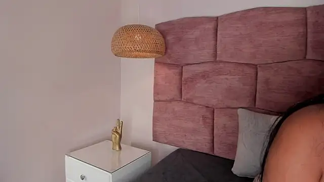 dani velvet online show from February 26, 3:05 am