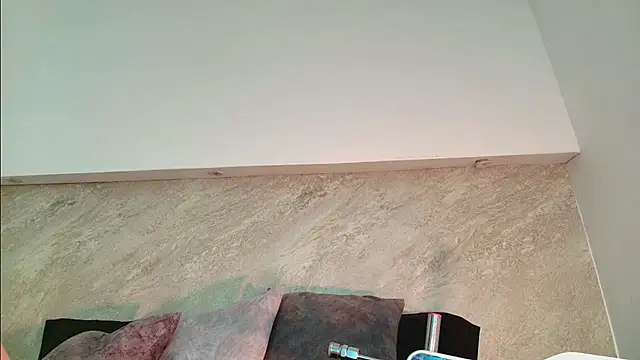 Dixie grey1 online show from February 24, 1:53 pm