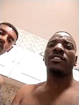 Snapshot of Lgtob chatting on October 11, 5:17 am Lgtob online show from October 11, 5:17 am