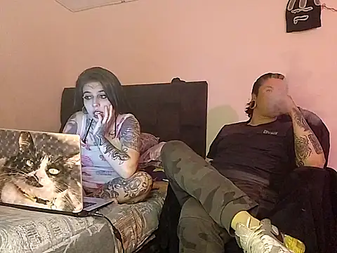 Snapshot of saenzjulieta1 chatting on October 11, 1:42 pm saenzjulieta1 online show from October 11, 1:42 pm