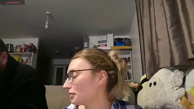 harleyblair online show from March 18, 11:08 pm