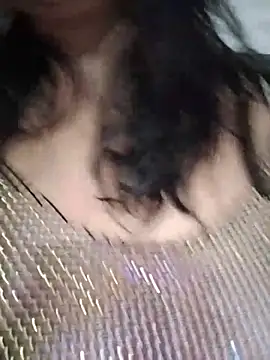 Snapshot of annie_clark2 chatting on July 13, 1:30 am annie clark2 online show from July 13, 1:30 am